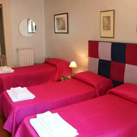 Oda ve Kahvaltı L'elefante Katanya